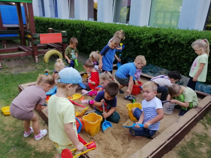 PIERWSZE DNI W PRZEDSZKOLU