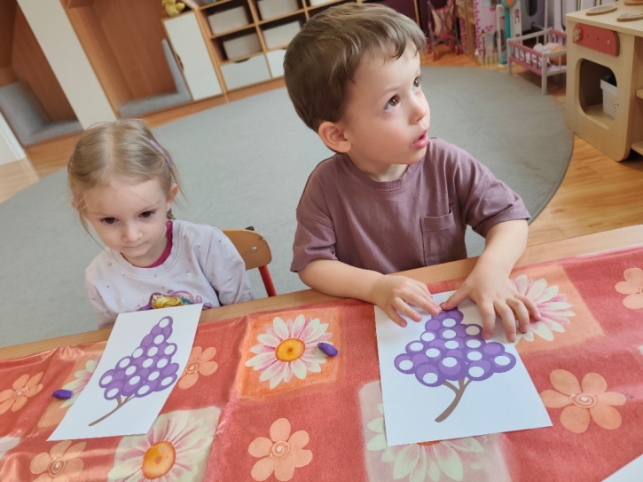 DZIEŃ KOLORU FIOLETOWEGO