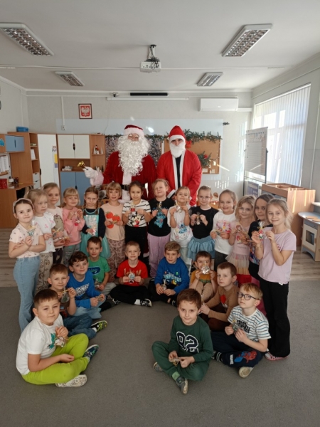 ŚWIĄTECZNE SPOTKANIE