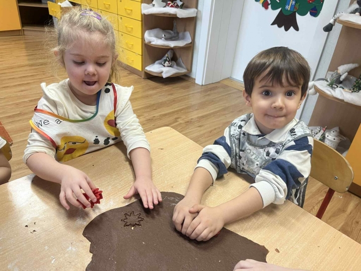 Pieczenie i dekorowanie pierniczków