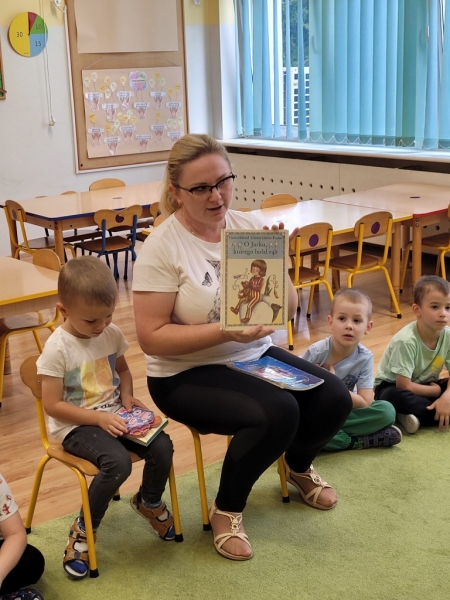 "Cała Polska czyta dzieciom"