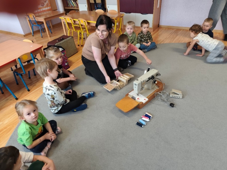 SPOTKANIE Z PANIĄ KRAWCOWĄ